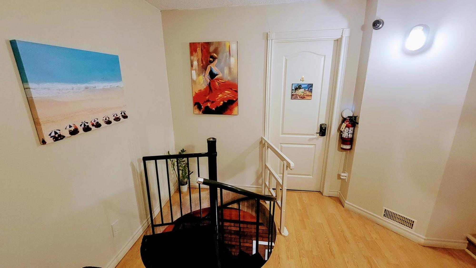 Kokomo Inn Bed And Breakfast Ottawa-Gatineau'S Only Tropical Riverfront B&B On The National Capital Cycling Pathway Route Verte #1 - For Adults Only - Chambre D'Hotes Tropical Aux Berges Des Outaouais Bnb #17542O Værelse billede